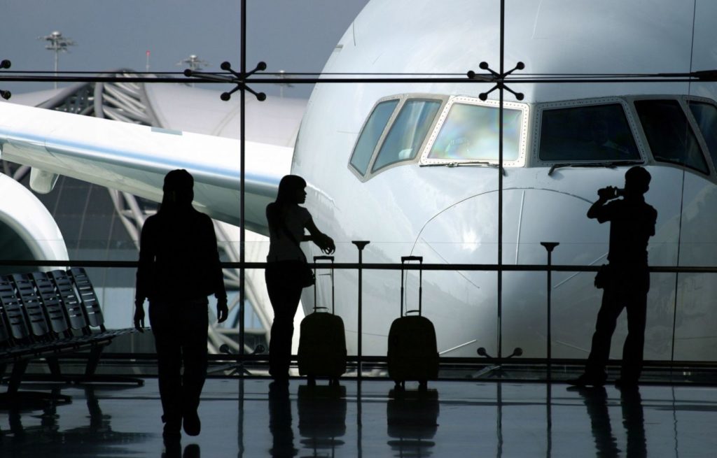 Les acteurs du secteur de l’aviation s’interrogent sur le coût élevé des voyages aériens
