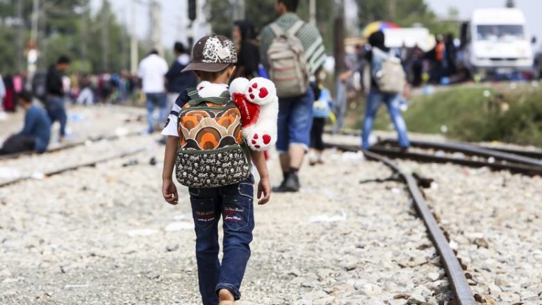 OIM : Un guide pour réintégrer les enfants migrants…